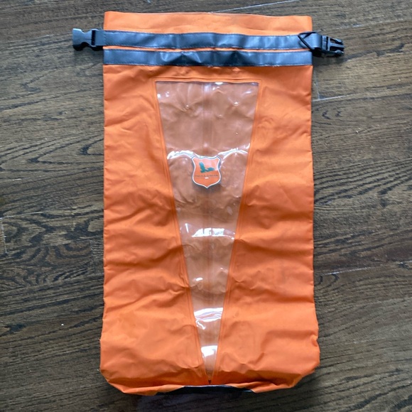 Field and Stream Outdoor Dry Bag Camping - Fishing - Picture 2 of 11